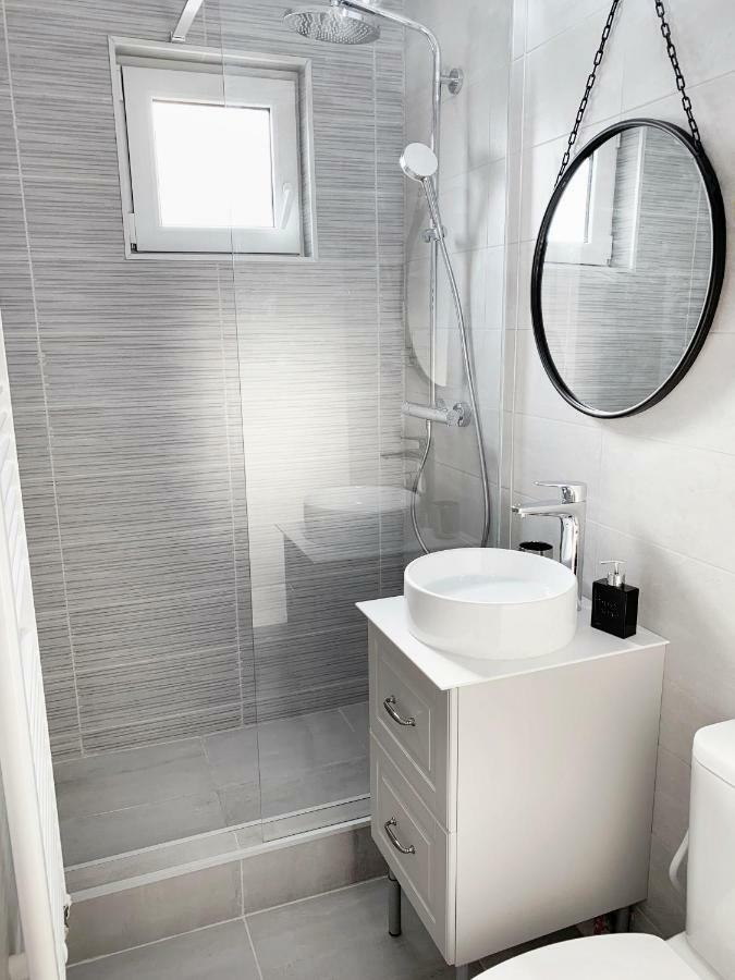 Mhc Quiet Deluxe Suite Near Downtown - Free Parking Brasov Bagian luar foto