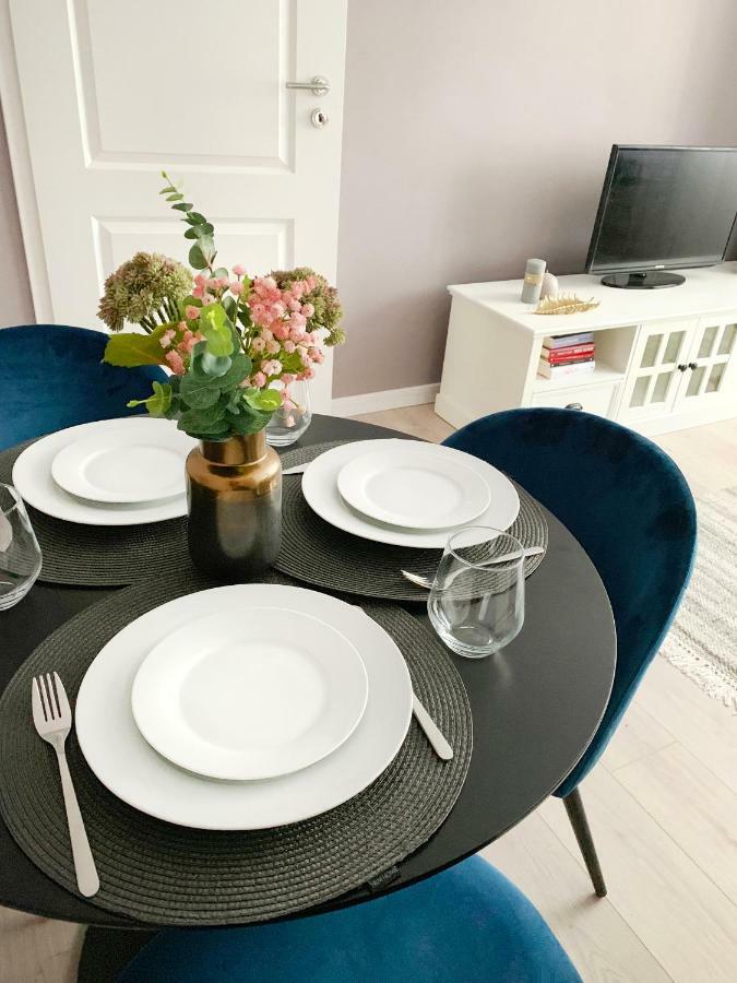 Mhc Quiet Deluxe Suite Near Downtown - Free Parking Brasov Bagian luar foto