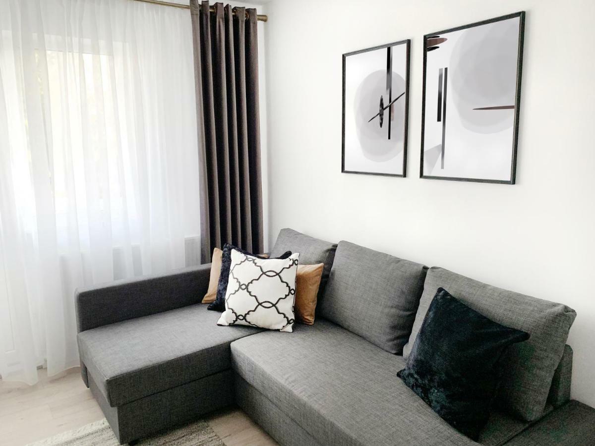 Mhc Quiet Deluxe Suite Near Downtown - Free Parking Brasov Bagian luar foto